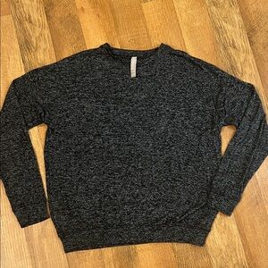 Athleta Women’s Crewneck Active long sleeve in Charcoal Heather